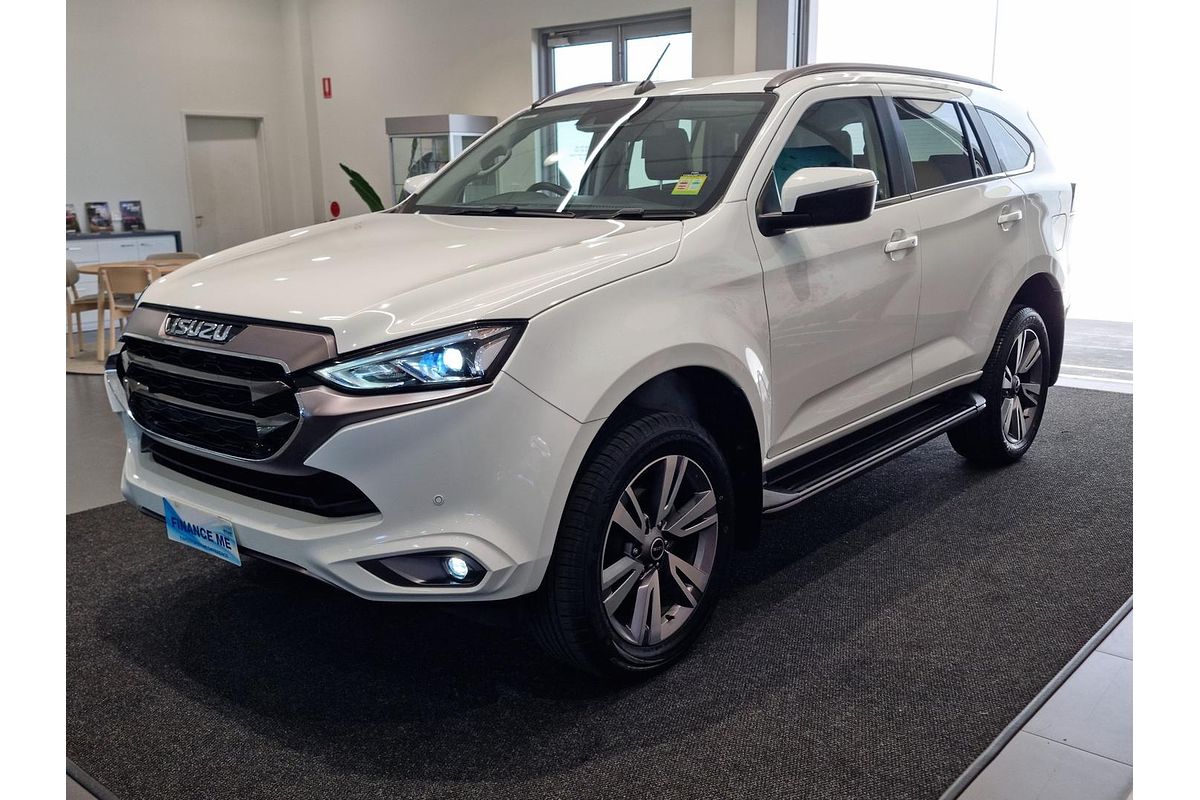 2024 Isuzu MU-X LS-T