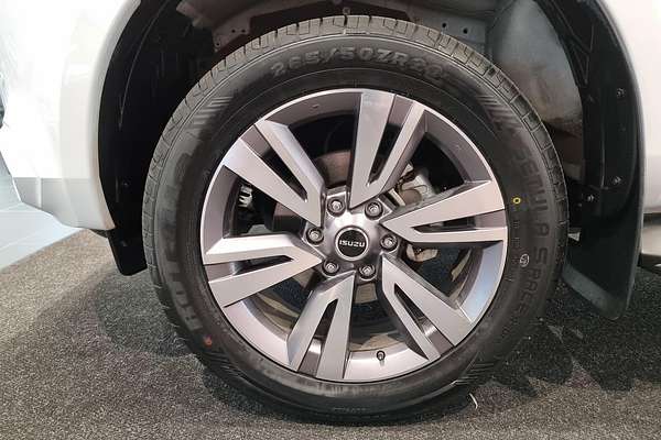 2024 Isuzu MU-X LS-T