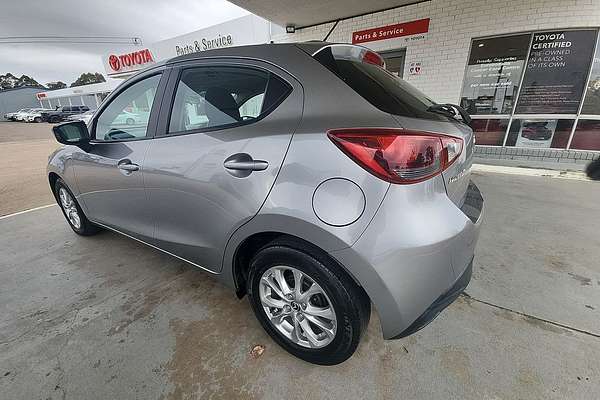 2015 Mazda 2 Maxx DJ Series