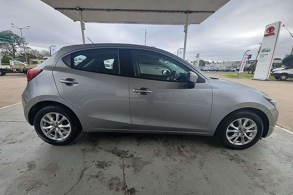 2015 Mazda 2 Maxx DJ Series