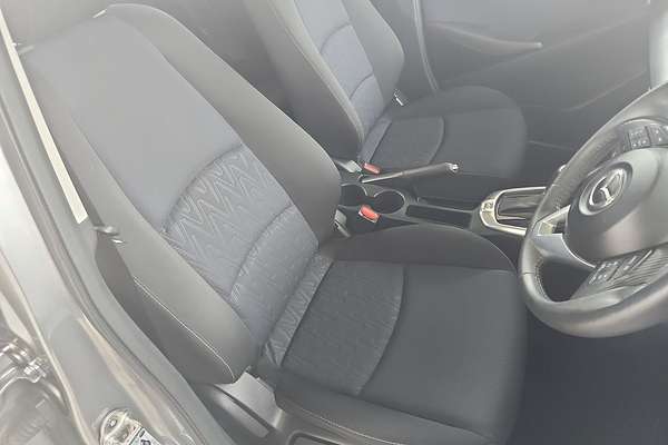2015 Mazda 2 Maxx DJ Series