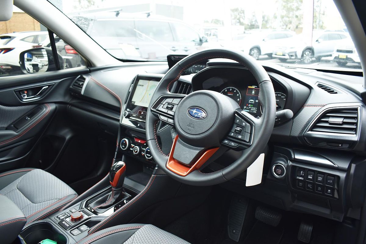 2024 Subaru Forester 2.5i Sport S5