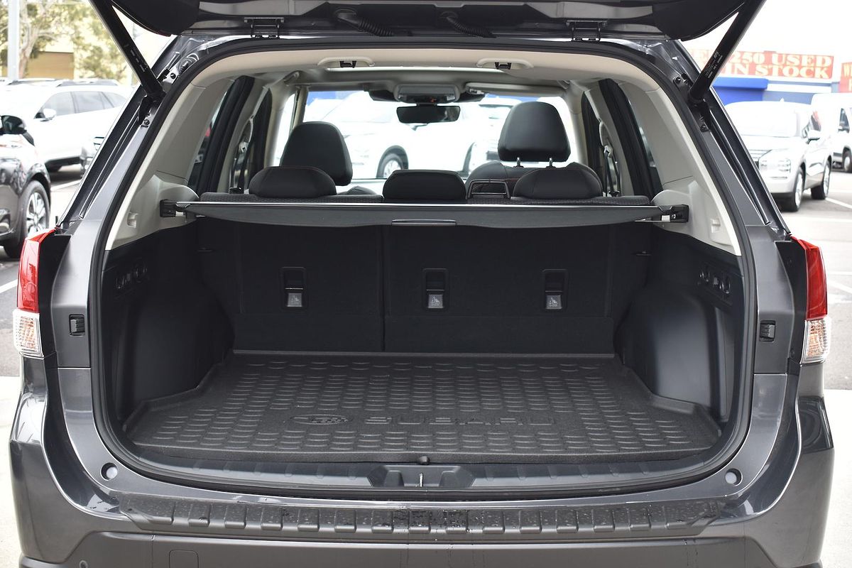 2024 Subaru Forester 2.5i Sport S5