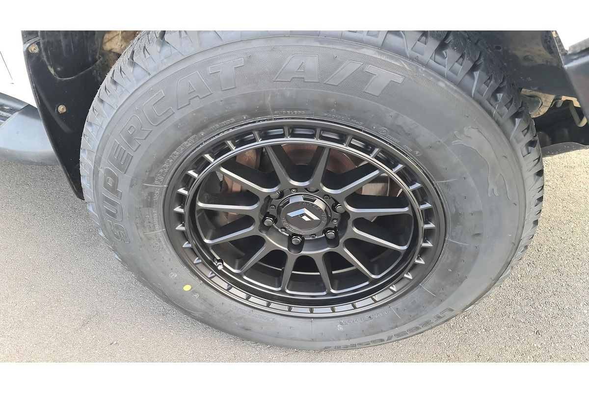 2018 Toyota Hilux SR GUN126R 4X4