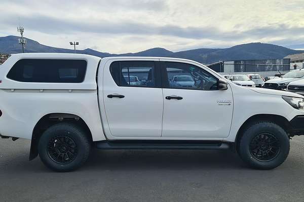 2018 Toyota Hilux SR GUN126R 4X4