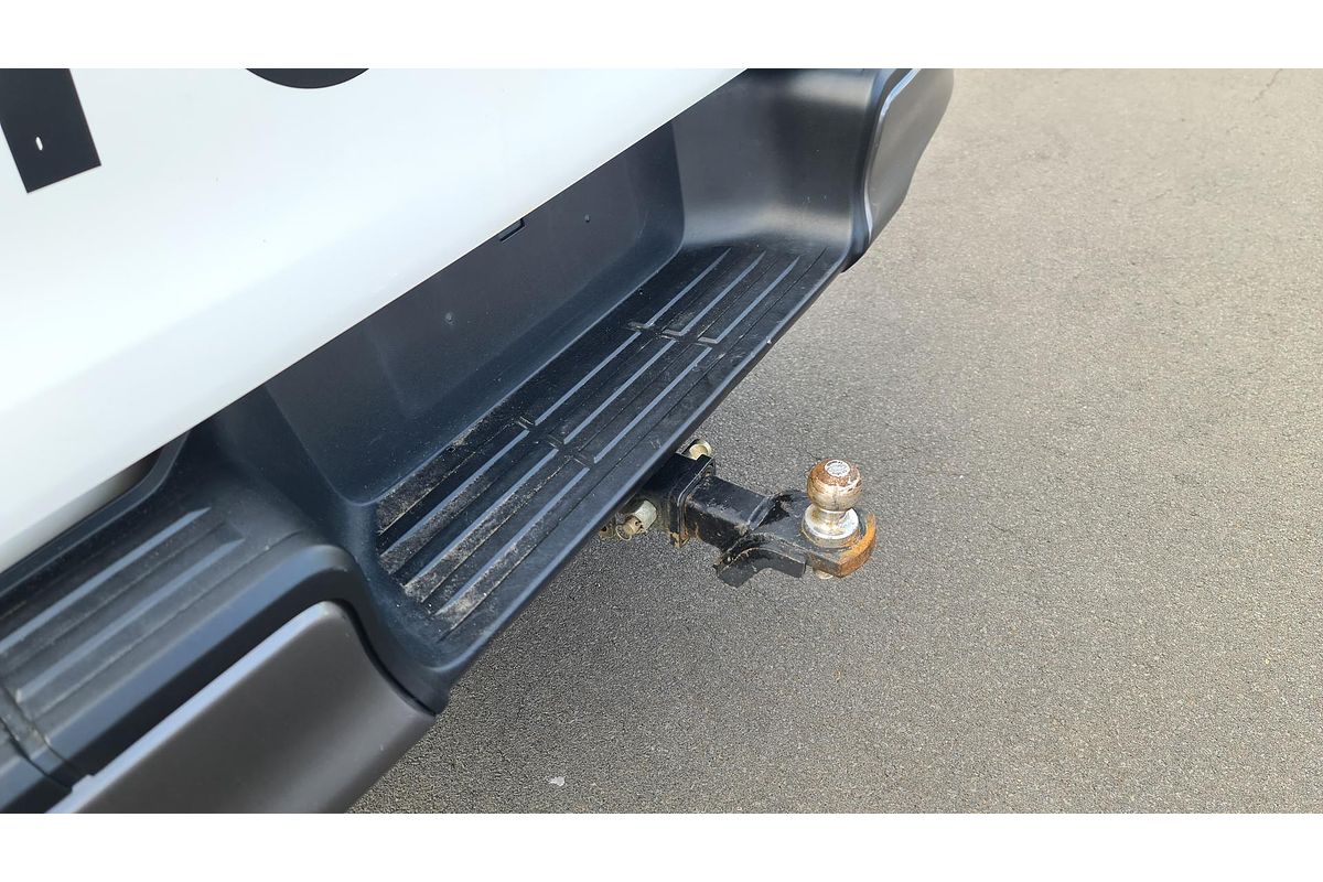 2018 Toyota Hilux SR GUN126R 4X4