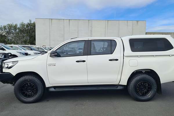 2018 Toyota Hilux SR GUN126R 4X4