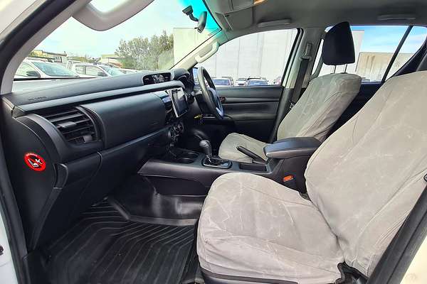2018 Toyota Hilux SR GUN126R 4X4