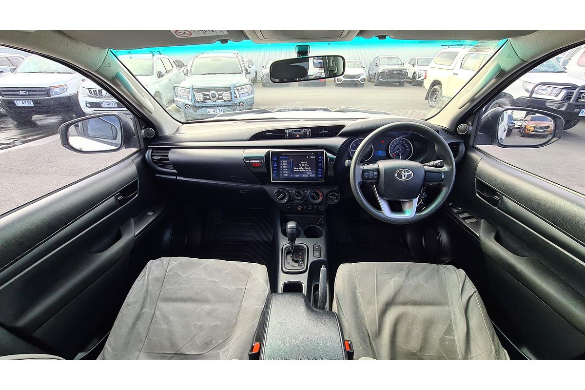 2018 Toyota Hilux SR GUN126R 4X4