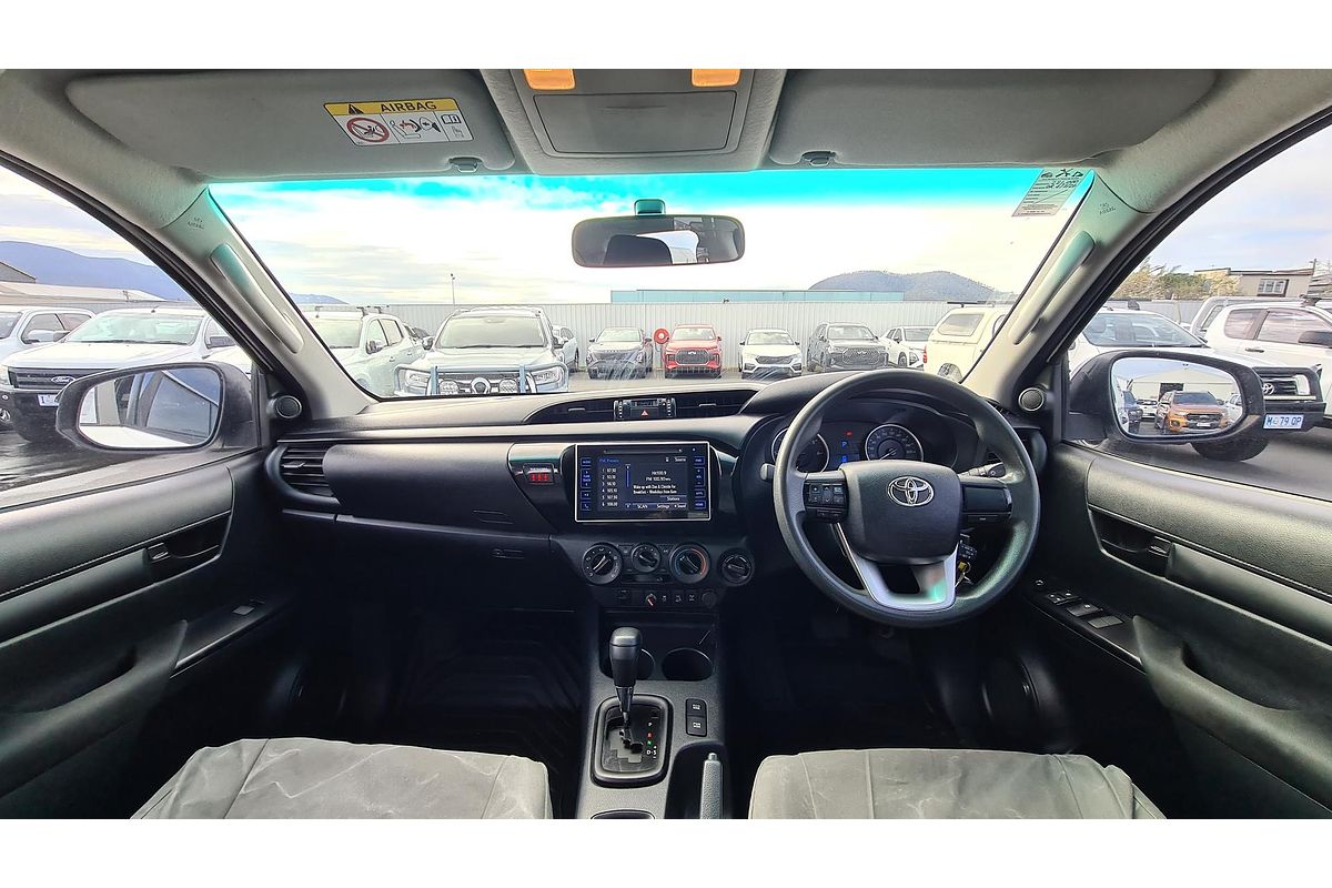2018 Toyota Hilux SR GUN126R 4X4