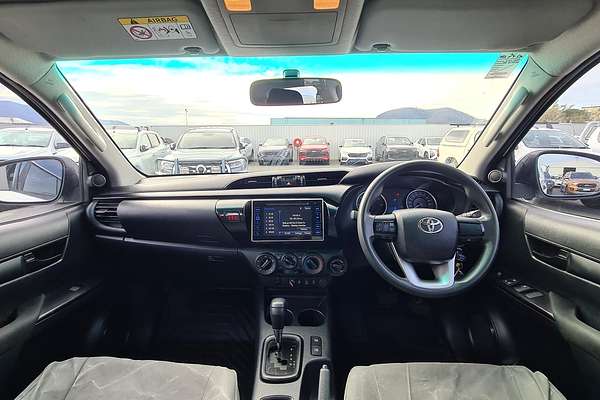 2018 Toyota Hilux SR GUN126R 4X4