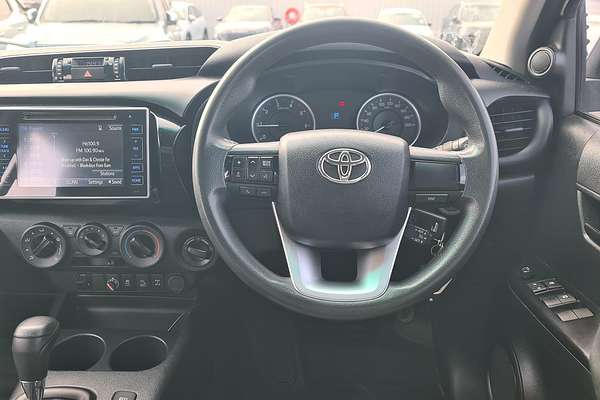 2018 Toyota Hilux SR GUN126R 4X4