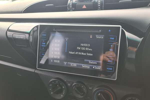 2018 Toyota Hilux SR GUN126R 4X4