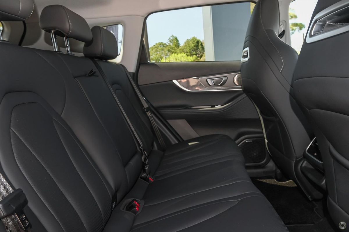 2025 Chery Tiggo 7 Super Hybrid Ultimate T32
