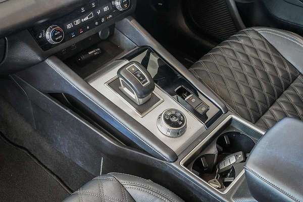 2022 Mitsubishi Outlander Exceed ZM