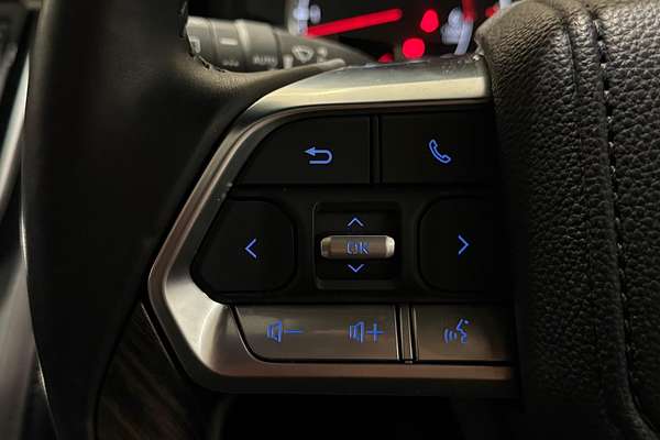 2023 Toyota Landcruiser Sahara FJA300R