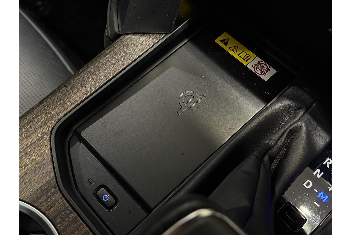 2023 Toyota Landcruiser Sahara FJA300R