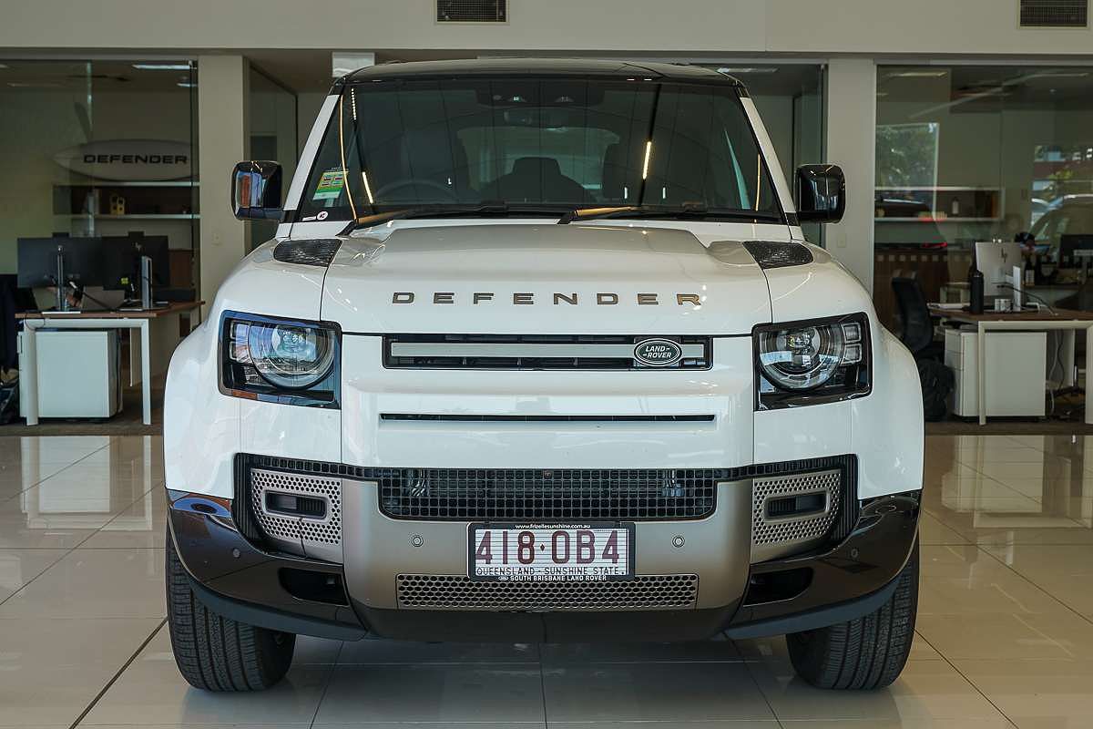 2024 Land Rover Defender 110 P400e X-Dynamic SE L663