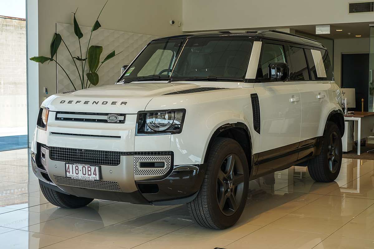 2024 Land Rover Defender 110 P400e X-Dynamic SE L663