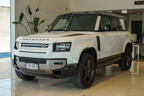 2024 Land Rover Defender 110 P400e X-Dynamic SE L663