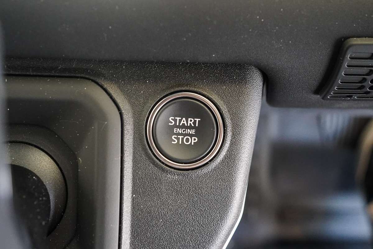 2024 Land Rover Defender 110 P400e X-Dynamic SE L663