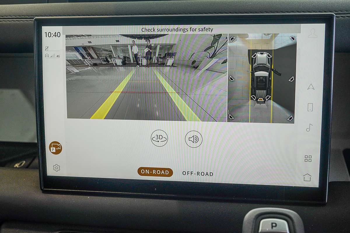 2024 Land Rover Defender 110 P400e X-Dynamic SE L663