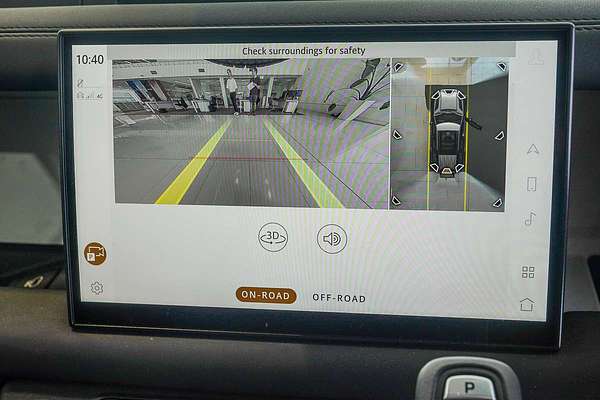 2024 Land Rover Defender 110 P400e X-Dynamic SE L663