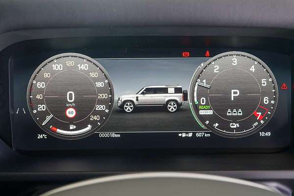 2025 Land Rover Defender 110 P400e X-Dynamic SE L663
