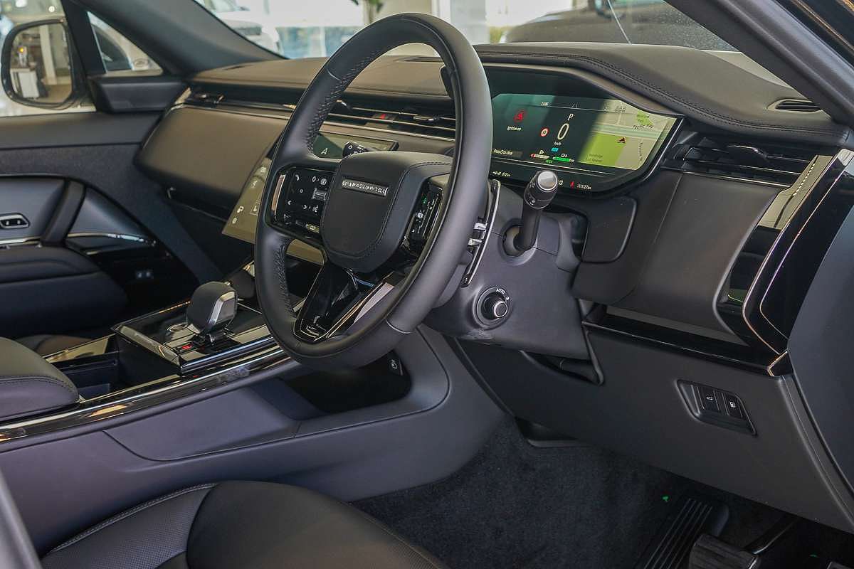 2024 Land Rover Range Rover Sport PHEV P460e Dynamic HSE L461