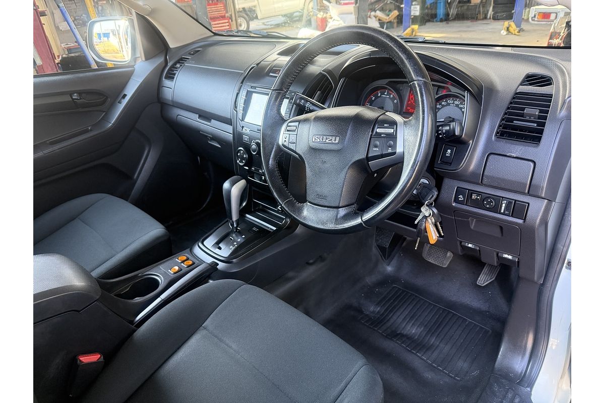 2017 Isuzu D-MAX SX High Ride Rear Wheel Drive