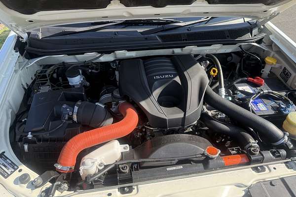 2017 Isuzu D-MAX SX High Ride Rear Wheel Drive