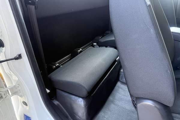 2017 Isuzu D-MAX SX High Ride Rear Wheel Drive