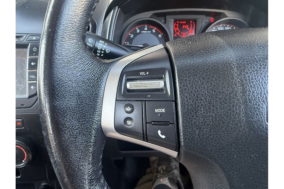 2017 Isuzu D-MAX SX High Ride Rear Wheel Drive