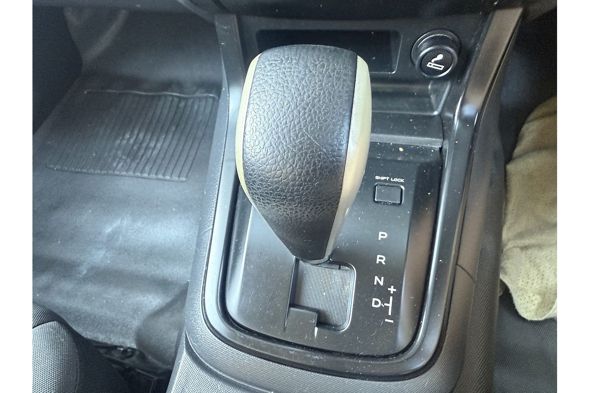 2017 Isuzu D-MAX SX High Ride Rear Wheel Drive