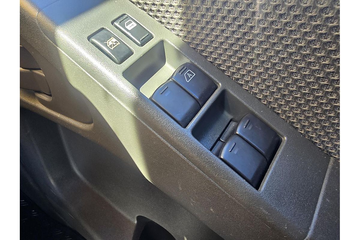 2012 Nissan Navara RX D40 Series 6 4X4