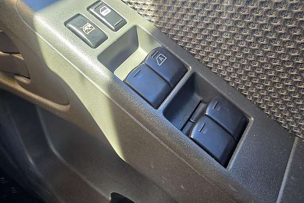 2012 Nissan Navara RX D40 Series 6 4X4
