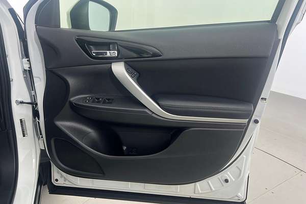 2021 Mitsubishi Eclipse Cross PHEV ES YB