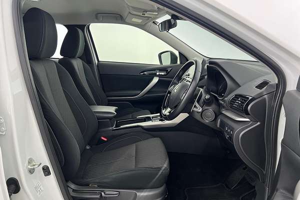 2021 Mitsubishi Eclipse Cross PHEV ES YB