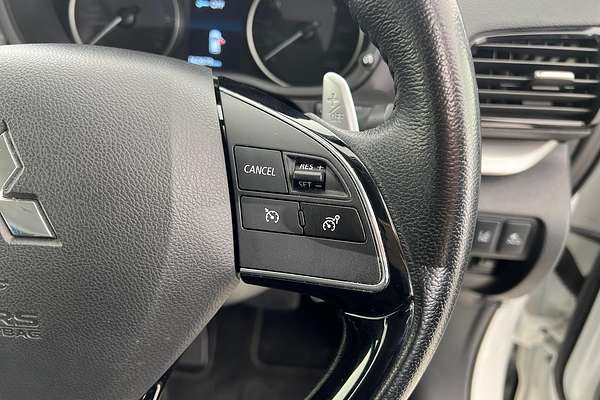 2021 Mitsubishi Eclipse Cross PHEV ES YB