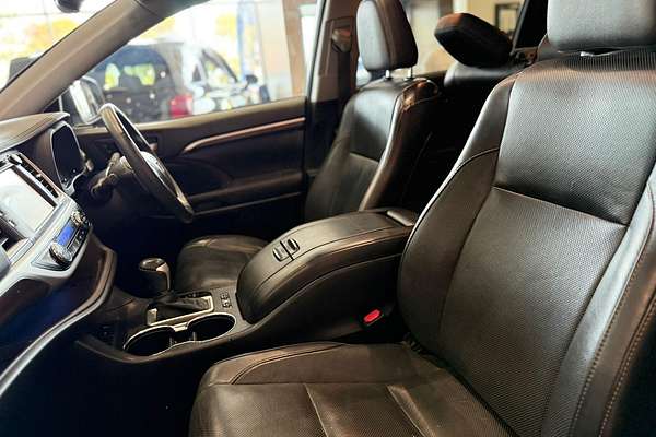 2016 Toyota Kluger Grande GSU50R