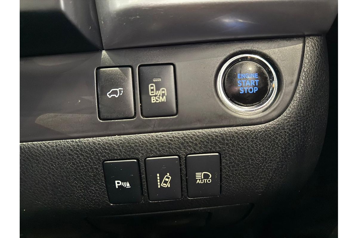 2016 Toyota Kluger Grande GSU50R
