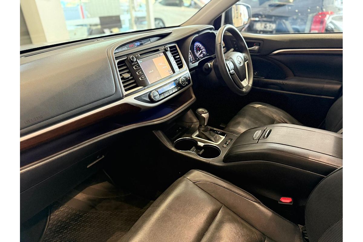 2016 Toyota Kluger Grande GSU50R
