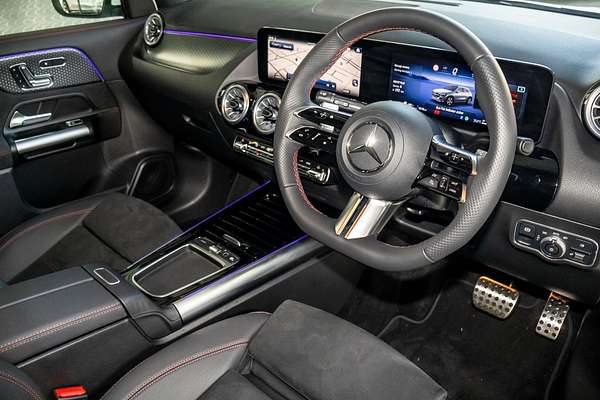 2025 Mercedes-Benz GLA-Class GLA200 H247