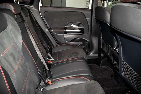 2025 Mercedes-Benz GLA-Class GLA200 H247