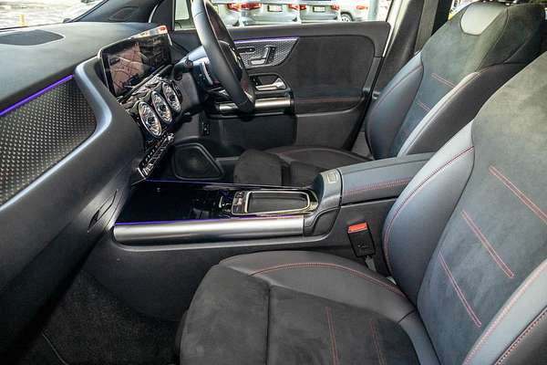 2025 Mercedes-Benz GLA-Class GLA200 H247