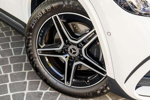 2025 Mercedes-Benz GLA-Class GLA200 H247