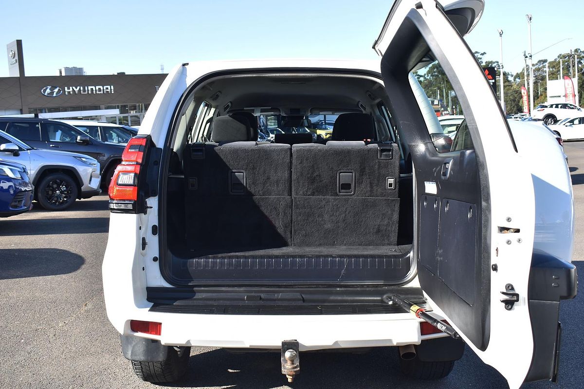 2023 Toyota Landcruiser Prado GX GDJ150R