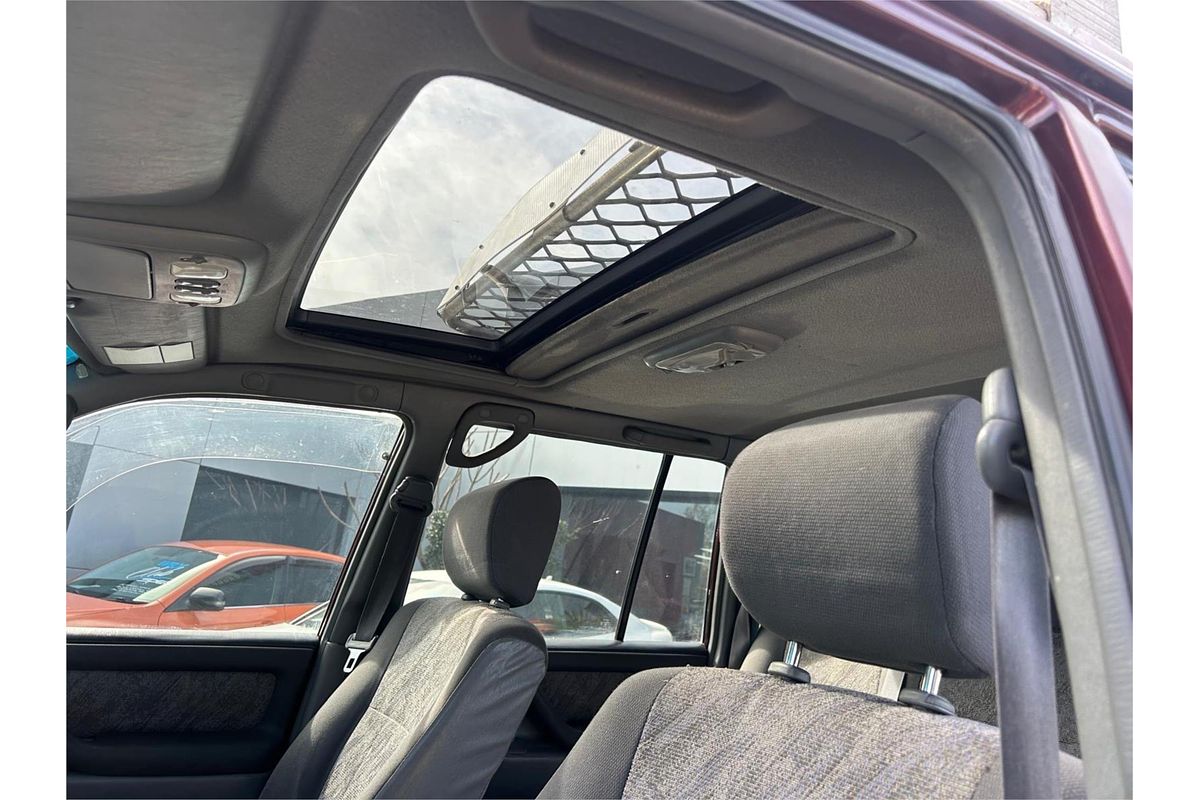 1999 Toyota Landcruiser GXL FZJ105R