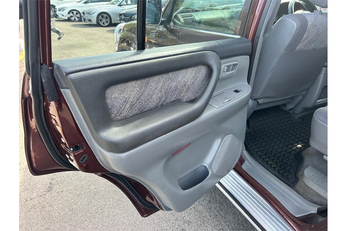 1999 Toyota Landcruiser GXL FZJ105R