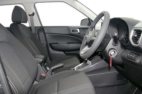 2025 Hyundai Venue QX.V5